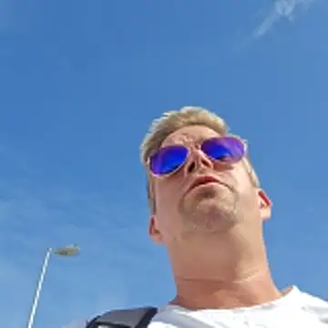 Trucker Hunter online show from 27, 10, 2025