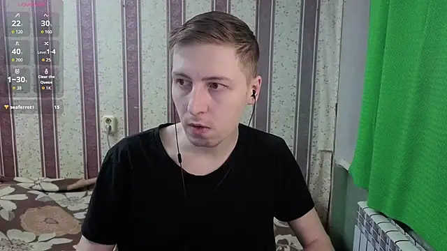 Snapshot of darienlarge chatting on 4, 6, 2026 darienlarge online show from 4, 6, 2026