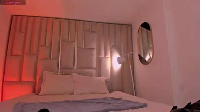 ErikaBenz  online show from 8, 6, 2026