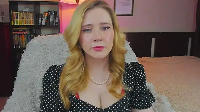 Lav Tender online show from 28, 9, 2025