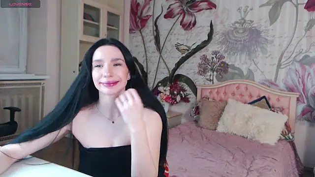 AliciaBow online show from 19, 11, 2025