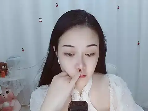 Angel-C online show from 4, 10, 2025