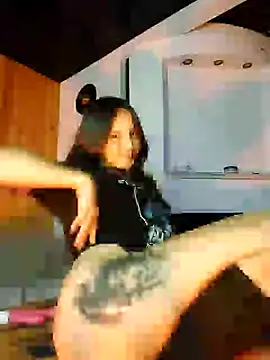  Laary online show from 17, 1, 2025