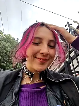  Laary online show from 6, 10, 2025