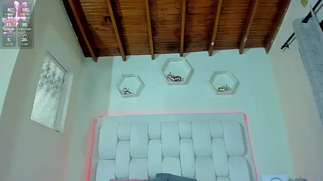 shanakendall online show from 2, 3, 2026