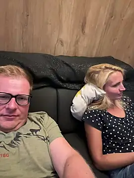 Snapshot of AnnualSunrise chatting on 7, 6, 2026 AnnualSunrise online show from 7, 6, 2026