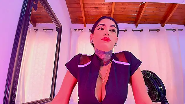 danna berlin  online show from 17, 2, 2025