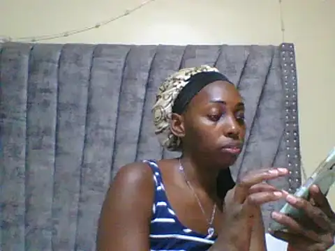 Snapshot of Dizzydose chatting on 22, 5, 2026 Dizzydose online show from 22, 5, 2026