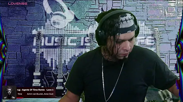 chino roz online show from 6, 3, 2025