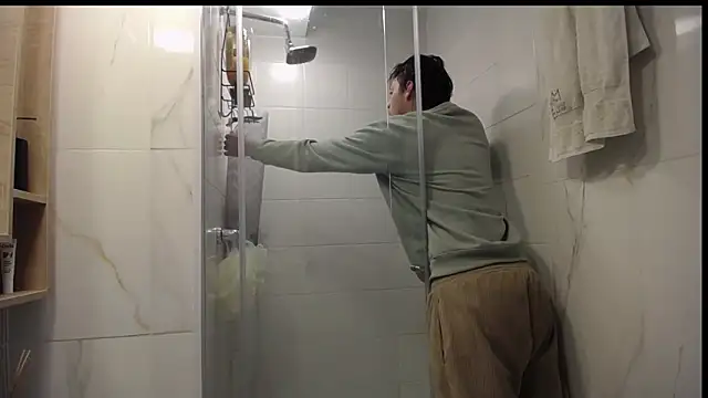 Santiago kiler online show from 23, 10, 2025