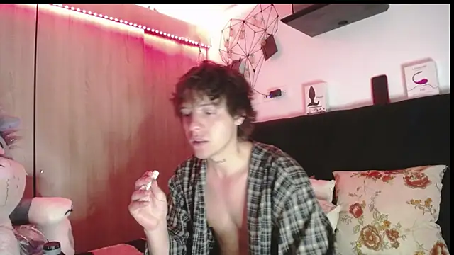 Santiago kiler online show from 12, 3, 2026