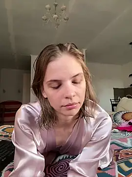 LeyaJohnson online show from 16, 10, 2025