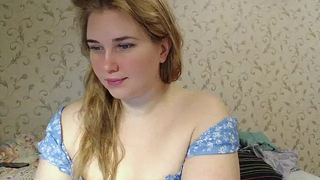 Snapshot of mmmPinUpGirl chatting on 4, 2, 2025 mmmPinUpGirl online show from 4, 2, 2025