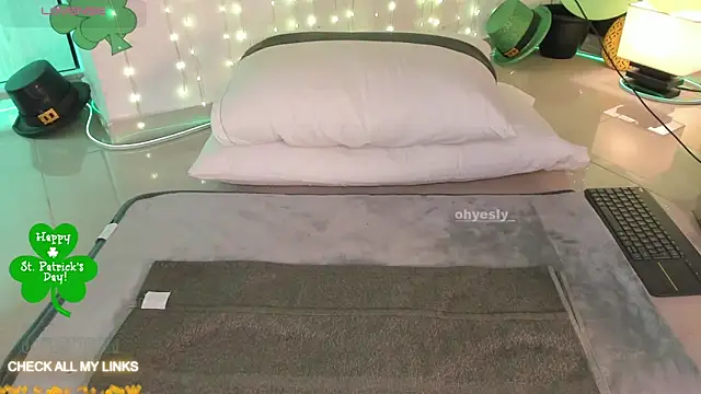 ohyesly  online show from 27, 3, 2026