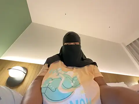 Submissive Arab online show from 6, 3, 2026