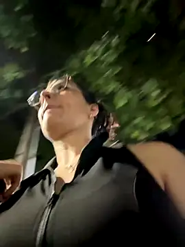  Niah  online show from 1, 11, 2025