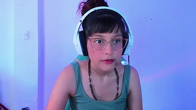 Little Lisy online show from 28, 9, 2025