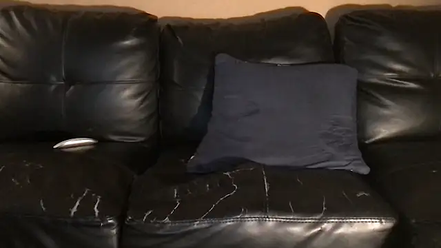 carolineford online show from 28, 1, 2025