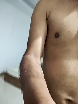 Snapshot of BhabhiLover069 chatting on 8, 3, 2025 BhabhiLover069 online show from 8, 3, 2025