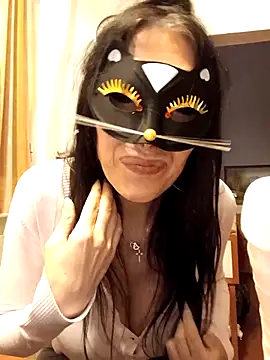 Snapshot of eva750 chatting on 8, 3, 2025 eva750 online show from 8, 3, 2025