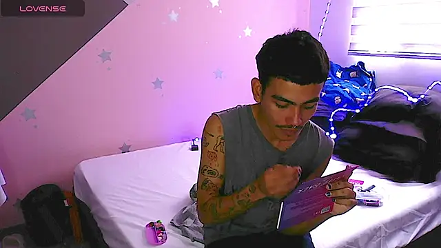 sorry-mom69 online show from 1, 12, 2024