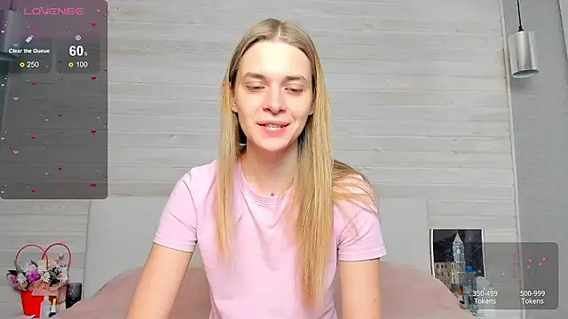 Snapshot of molly_hunt_ chatting on 5, 12, 2024 molly hunt online show from 5, 12, 2024
