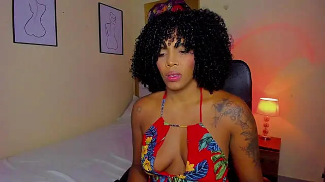 Snapshot of AitanaBrown_ chatting on 2, 11, 2025 AitanaBrown online show from 2, 11, 2025