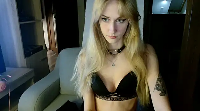 goldhaarigeDame online show from 12, 2, 2025