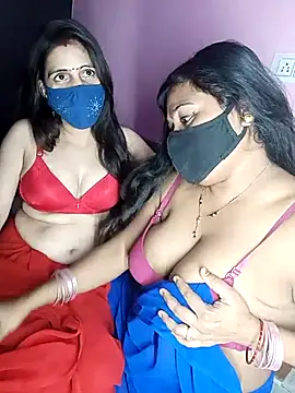 cutee  crazy online show from 7, 10, 2025
