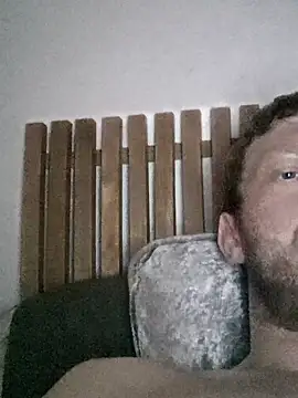 Snapshot of rippedbritish chatting on 8, 11, 2025 rippedbritish online show from 8, 11, 2025