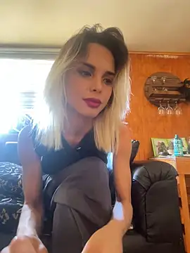 Lalolachilena online show from 28, 2, 2026