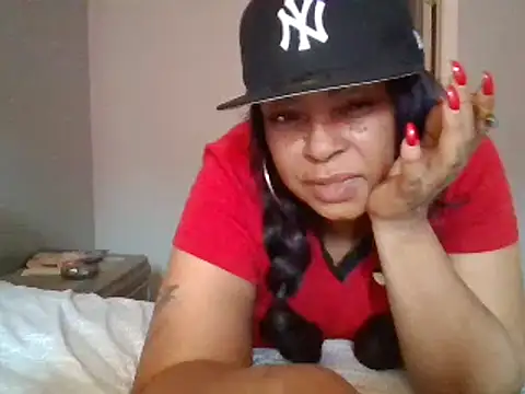 MSweetLindaParks online show from 13, 1, 2025