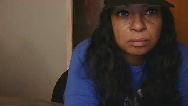 MSweetLindaParks online show from 30, 11, 2025