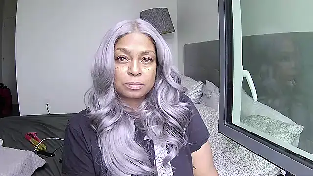 Snapshot of MSweetLindaParks chatting on 23, 6, 2026 MSweetLindaParks online show from 23, 6, 2026