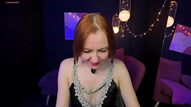 Snapshot of NikaGentle chatting on 9, 2, 2025 NikaGentle online show from 9, 2, 2025