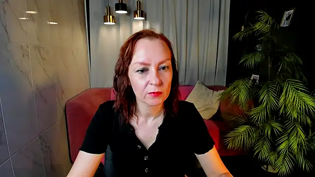 Snapshot of NikaGentle chatting on 2, 7, 2026 NikaGentle online show from 2, 7, 2026