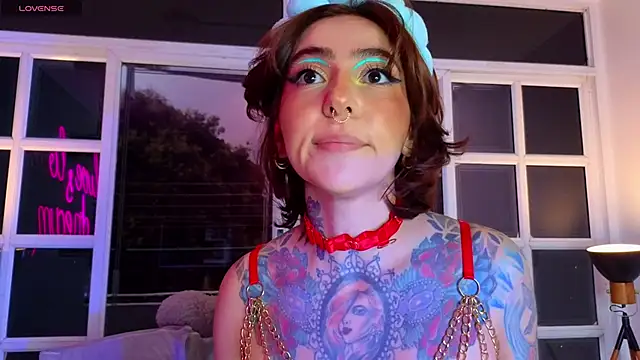 Evangelyne 1 online show from 5, 3, 2025