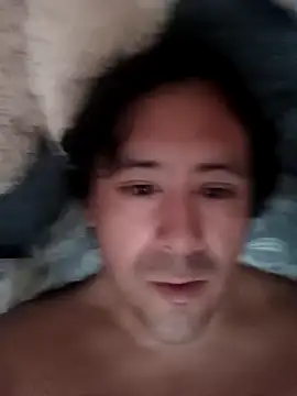Snapshot of Yimicito chatting on 18, 5, 2026 Yimicito online show from 18, 5, 2026