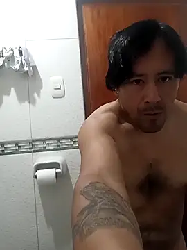 Snapshot of Yimicito chatting on 26, 5, 2026 Yimicito online show from 26, 5, 2026