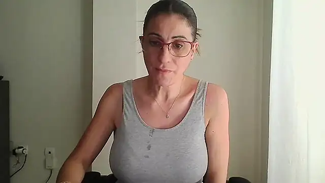 Sanada hot online show from 3, 11, 2025