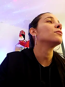 miaeyes online show from 30, 12, 2024