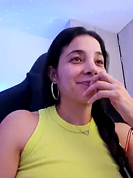 miaeyes online show from 11, 1, 2025