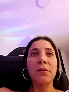 miaeyes online show from 19, 1, 2025