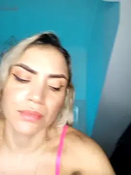 Snapshot of ASHLEY_BLAIR chatting on 22, 12, 2024 ASHLEY BLAIR online show from 22, 12, 2024