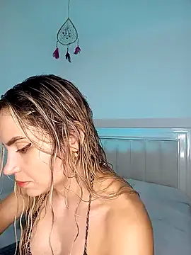 Snapshot of ASHLEY_BLAIR chatting on 2, 1, 2025 ASHLEY BLAIR online show from 2, 1, 2025