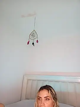 Snapshot of ASHLEY_BLAIR chatting on 3, 1, 2025 ASHLEY BLAIR online show from 3, 1, 2025