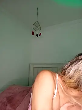 ASHLEY BLAIR online show from 31, 10, 2025