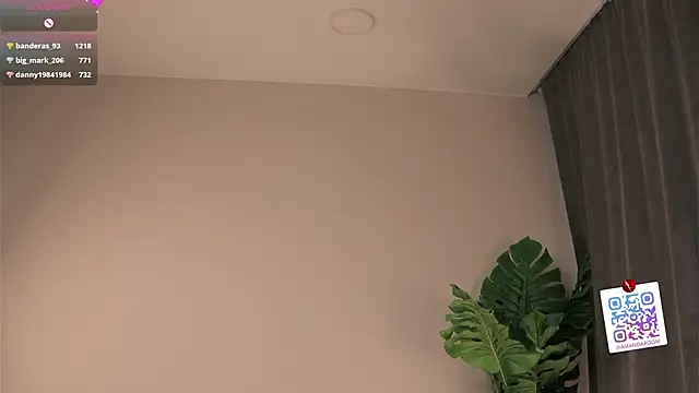 YaYaGirls online show from 11, 3, 2025