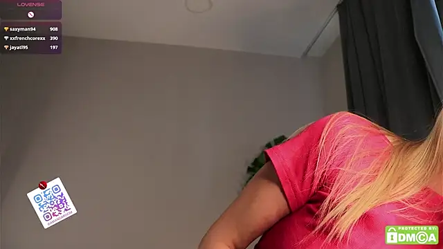 YaYaGirls online show from 20, 3, 2025