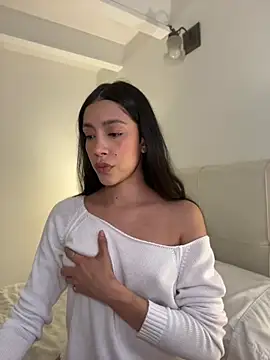 Snapshot of SelenaStone chatting on 26, 7, 2026 SelenaStone online show from 26, 7, 2026